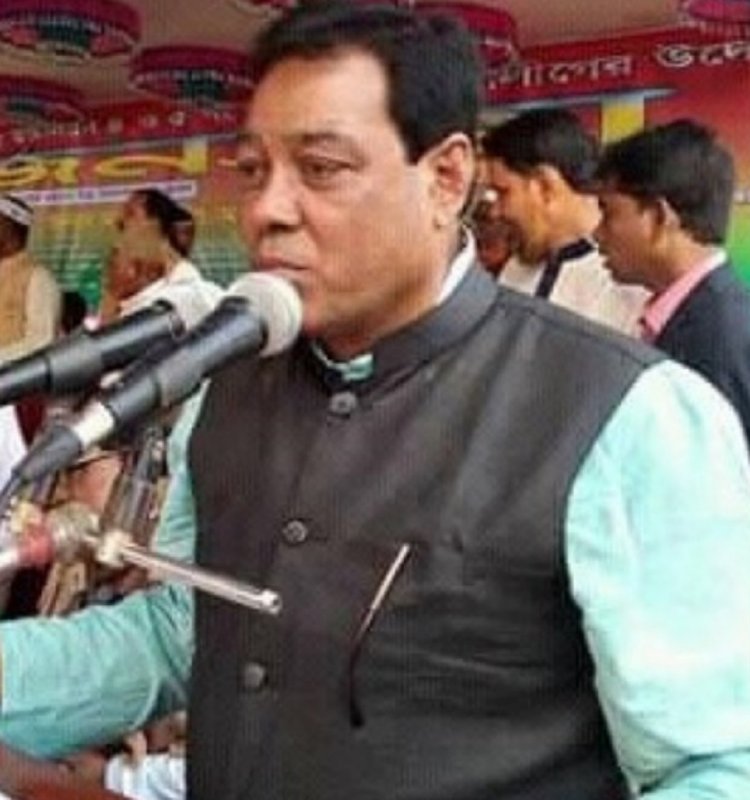 যুবলীগ সভাপতি : আমি রবিউল- আমি কুষ্টি‍য়ার মাস্তান