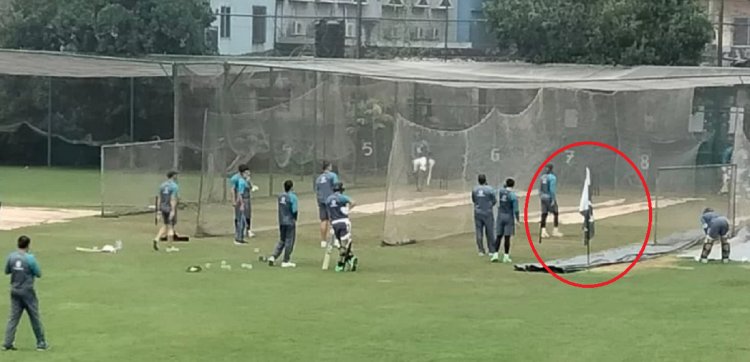 পতাকা উত্তোলন : এক বছরের সাজা হতে পারে পাকিস্তান ক্রিকেট দলের