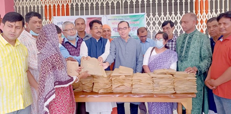 শ্রী রামকৃষ্ণের জন্মতিথি : সুনামগঞ্জে প্রার্থনা ও বস্ত্র বিতরণ।